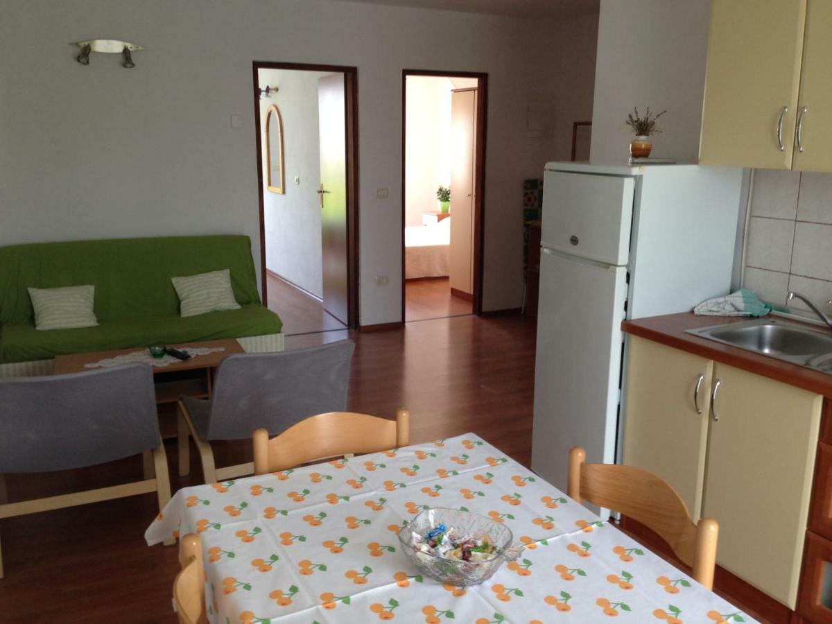 Apartment Leo روفينج المظهر الخارجي الصورة