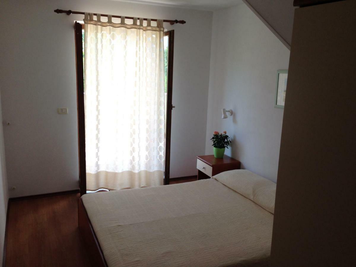 Apartment Leo روفينج المظهر الخارجي الصورة