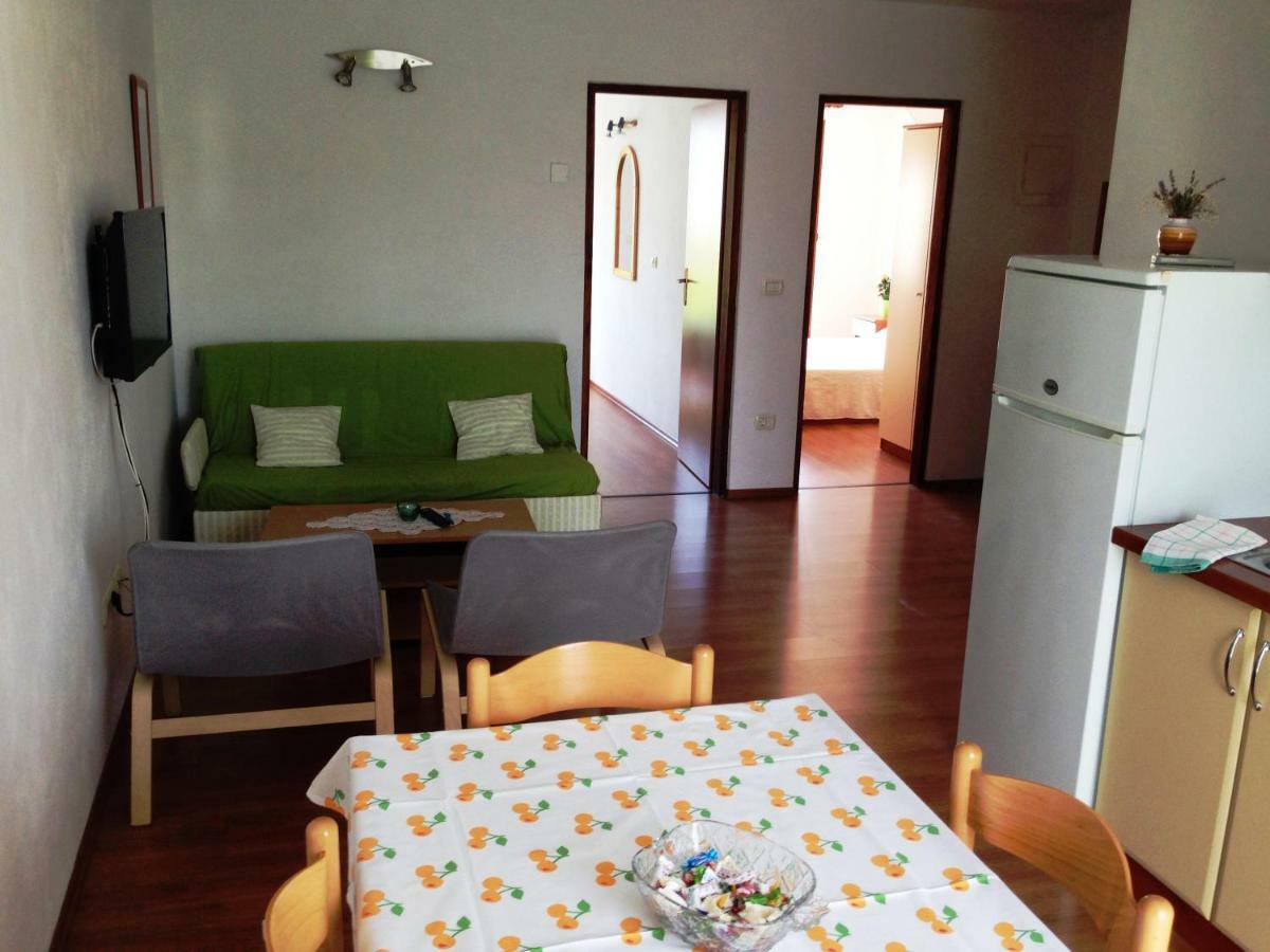 Apartment Leo روفينج المظهر الخارجي الصورة